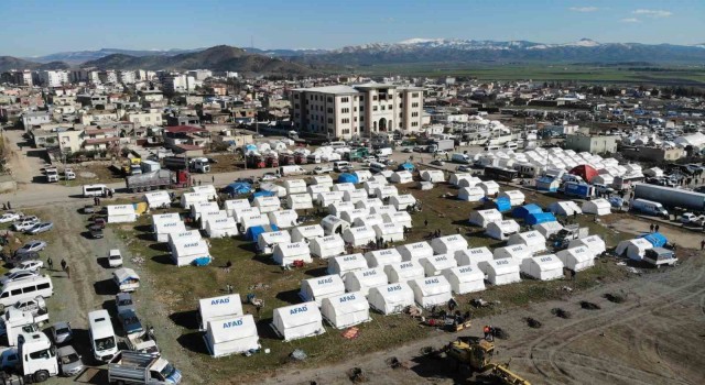 Nurdağında kurulan çadırkent havadan görüntülendi