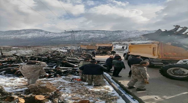 OGMden deprem bölgesine yakacak odun yardımı