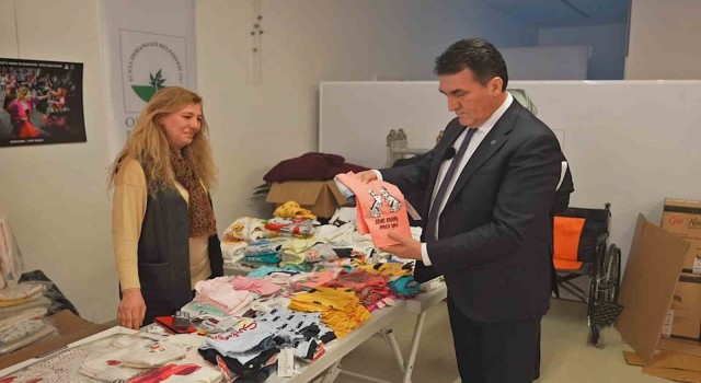 Osmangazi Sevgi Mağazasının kapıları depremzedelere açıldı