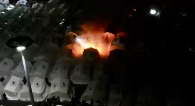 Osmaniyede çadır kentte yangın