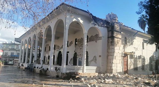 Osmaniye'de Deprem sonrası 115 cami kullanılamaz hale geldi