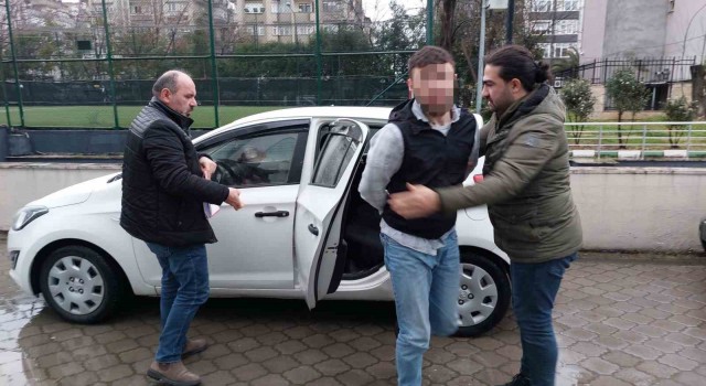 Otomobil gaspı iddiasına adli kontrol