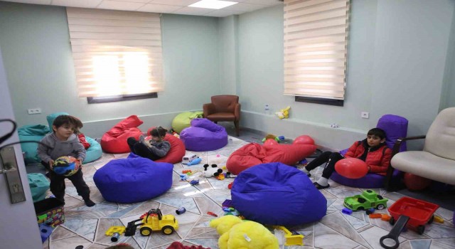 Oyunlarla yaşadıkları şoku atlatmaya çalışıyorlar