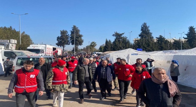 Özçelik-İş Sendikası Genel Başkanı Değirmenci: 7 bin üyemize 15 milyon TLlik yardım yapıyoruz