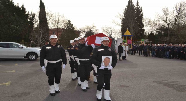 Polis memuruna hüzünlü veda