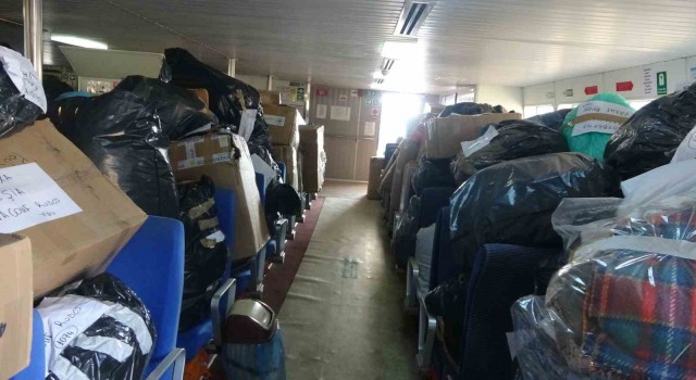 Rodostan gelen yardımları orman işçileri karşıladı