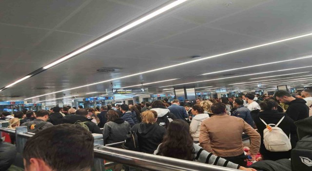 Sabiha Gökçen Havalimanında elektrik kesintisi yaşandı