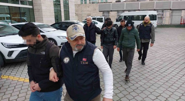 Samsunda DEAŞtan 5 yabancı uyrukluya adil kontrol