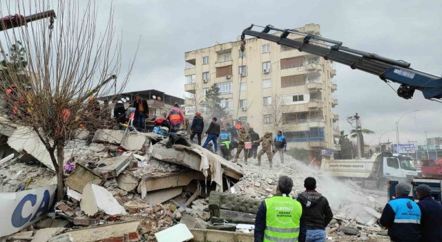 Şanlıurfada arama kurtarma çalışmaları sürüyor