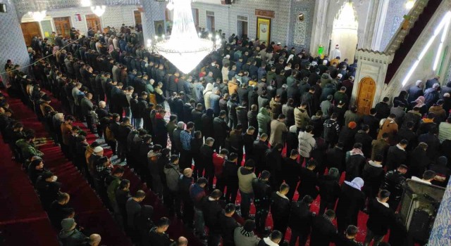 Şanlıurfada Miraç Kandili coşkusu