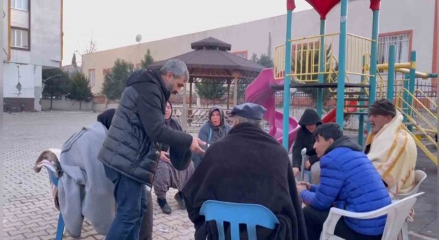 Şanlıurfalı iş adamı İngilterede depremzedeler için yardım kampanyası başlattı