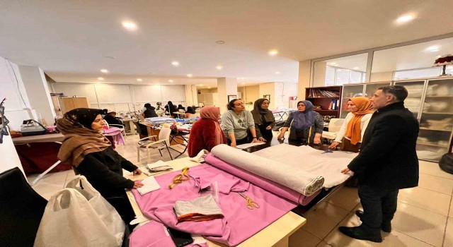 Şemdinlide depremzedeleri ısıtacak ürünler üretiliyor