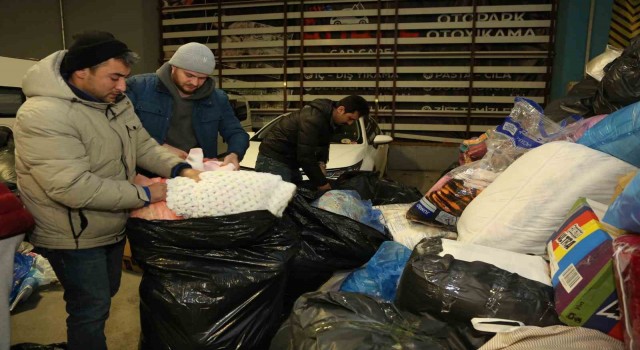 Serdivan Belediyesinden deprem bölgesine yardım