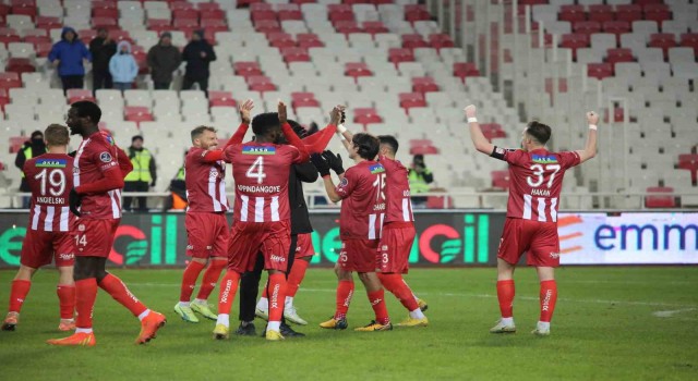 Sivassporda maç sonu büyük sevinç