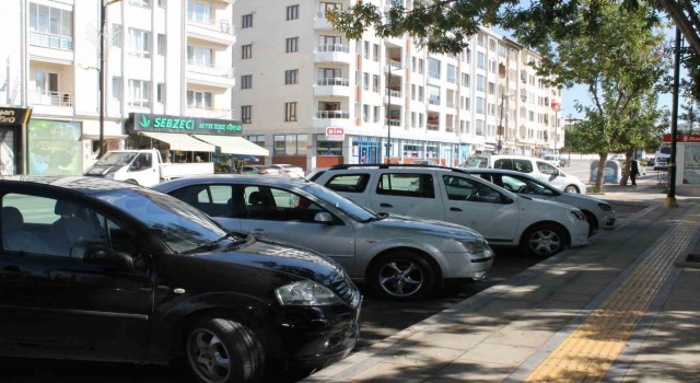 Sivasta araç sayısı 176 bini geçti