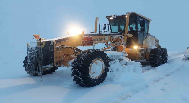 Sivasta kar nedeniyle 268 köy yolu ulaşıma kapandı