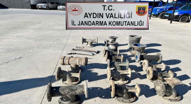 Sökede demir hırsızları kovalamaca sonucu yakalandı