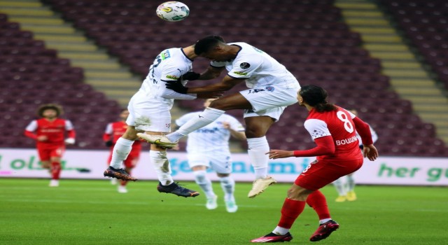 Spor Toto Süper Lig: Hatayspor: 0 - Kasımpaşa: 0 (İlk yarı)
