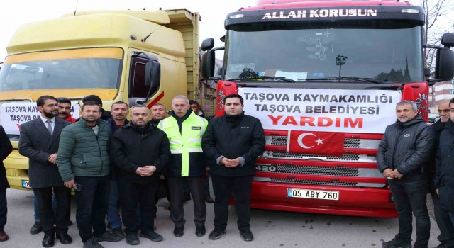 Taşovadan deprem bölgesine yardım