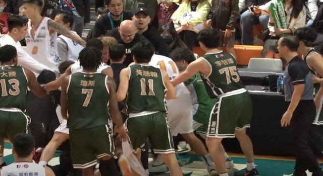 Tayvan Basketbol Liginde dev kavga