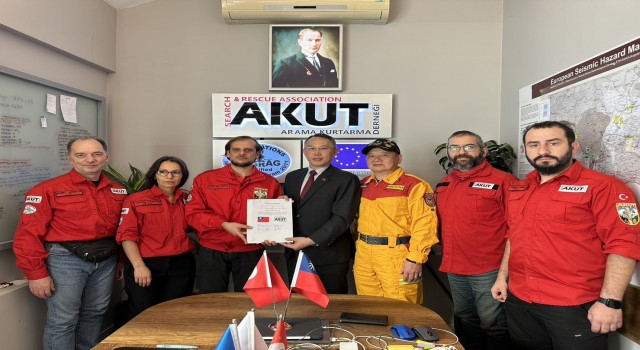 Tayvanlı ekip tüm ekipmanlarını Türkiyeye bağışladı