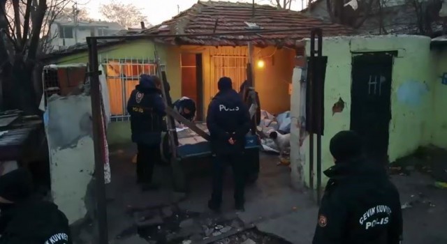 Tekirdağda 150 polisle şafak operasyonu: 6 gözaltı