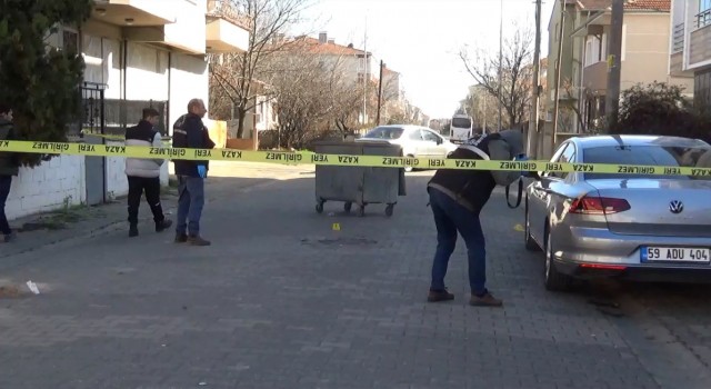 Tekirdağda ev ile otomobile silahlı saldırı