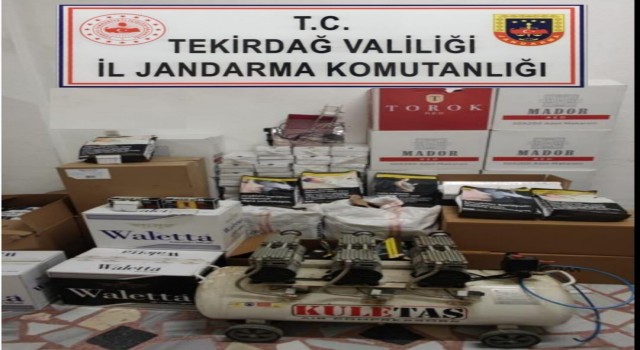 Tekirdağda kaçak 176 bin 250 adet makaron ve 240 kilo tütün ele geçirildi