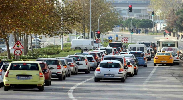 Tekirdağda motorlu araç sayısı 302 bine yükseldi