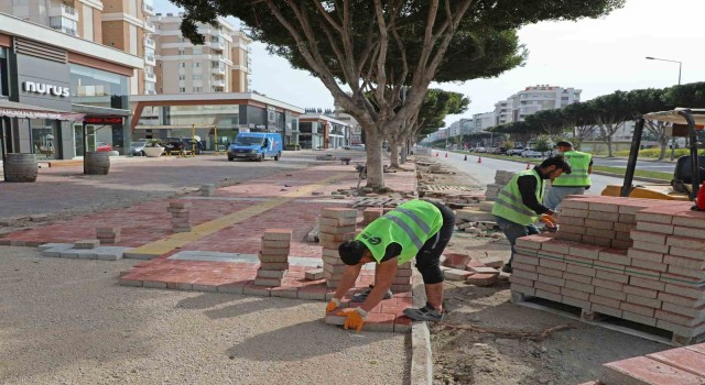 Termesos Bulvarı kaldırımı yenileniyor