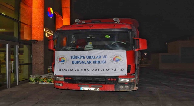 TOBBdan deprem bölgelerine 146 tır yardım malzemesi
