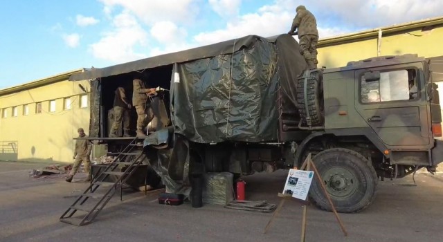 TSKya ait seyyar ekmek fırınları deprem bölgesinde hizmet veriyor