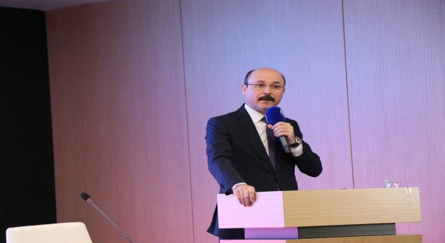 Türk Eğitim-Sen Başkanı Geylan: En kötü demokrasi, en iyi ihtilalden iyidir