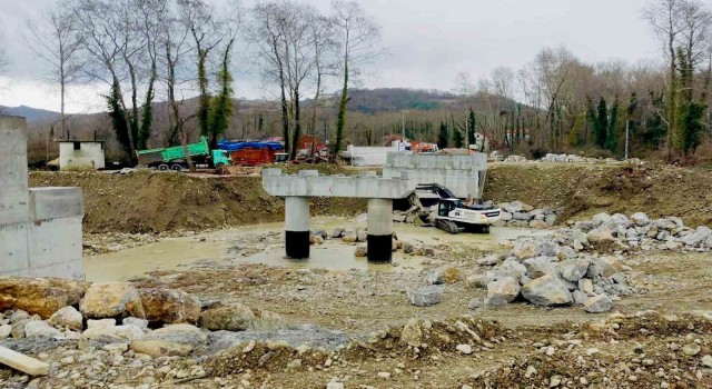 Türkeli Yılanlık Köprüsünün yüzde 75i tamamlandı