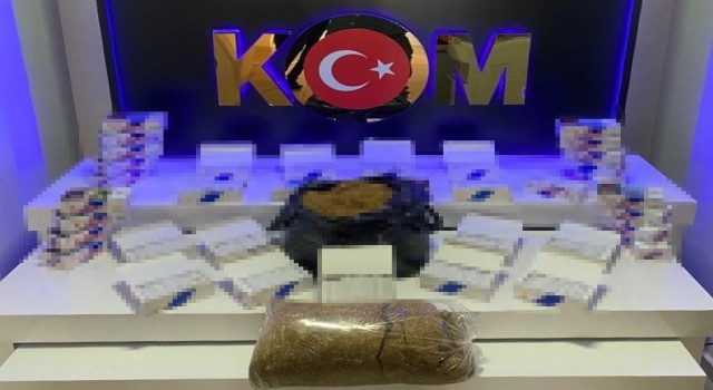 Tütün kaçakçılığı yaptığı iddia edilen 4 şüpheli yakalandı