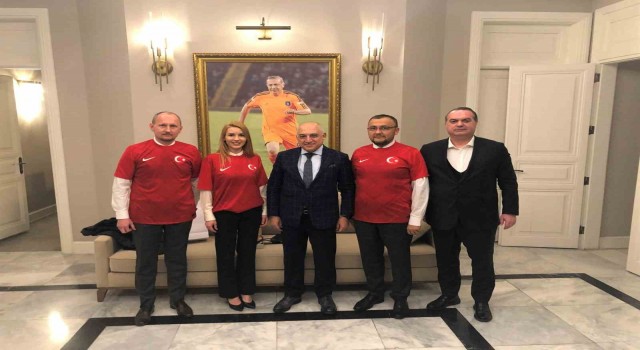 Ukrayna Büyükelçisi Bodnardan TFF Başkanı Mehmet Büyükekşiye Ziyaret