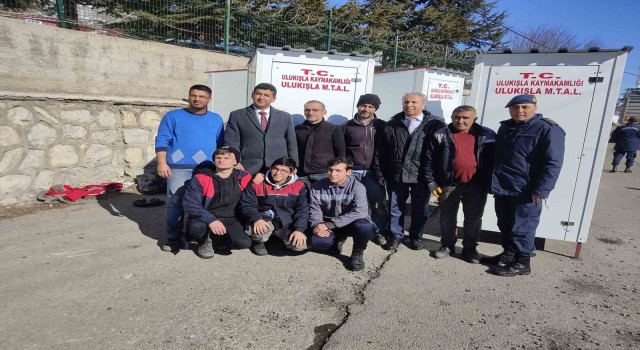 Ulukışladan deprem bölgesine seyyar tuvalet
