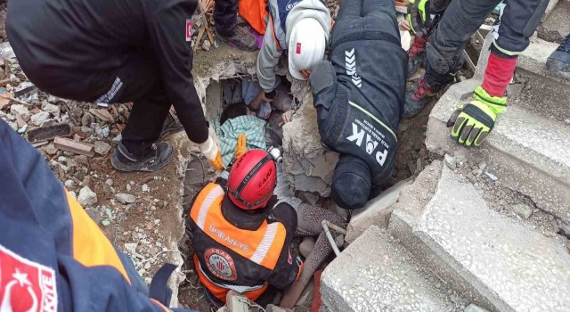 Ümraniye Belediyesi Arama Kurtarma Ekipleri, 24 can kurtardı
