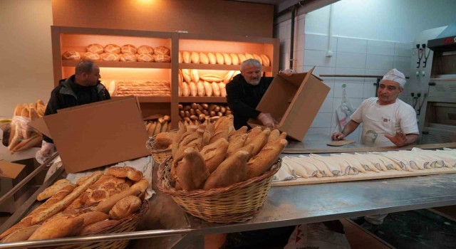 Ümraniyeden deprem bölgesine ekmek desteği