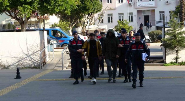 Uyuşturucuyla yakalandı, Depremzedeleri taşıyorum dedi