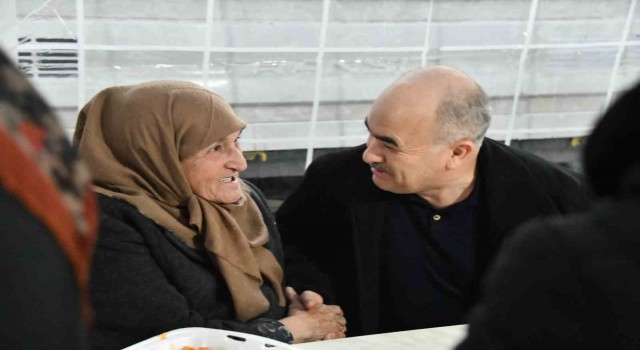 Vali Dağlı: STKlar vatandaşların destekleriyle deprem bölgesinde önemli çalışmalar gerçekleştirdi
