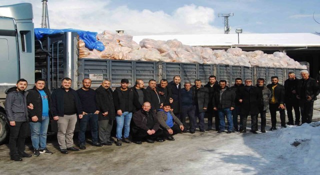 Van esnafından deprem bölgesine 70 bin adet ekmek gönderildi