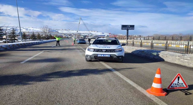 Vanda 685 sürücüye ceza tutanağı tutuldu