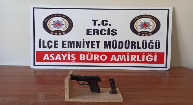 Vanda değişik suçlardan 27 kişi tutuklandı