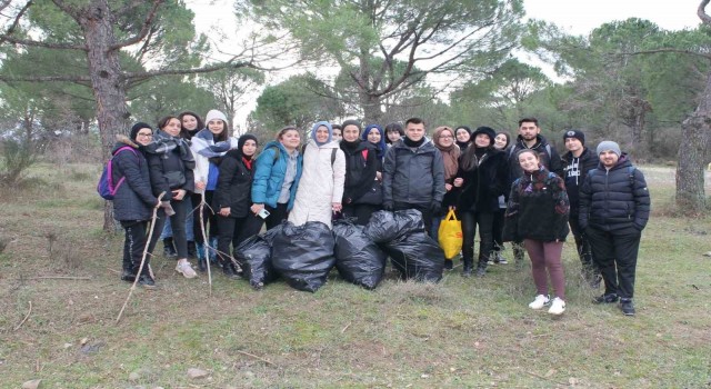 Vefalı Gençlik doğa sevgisi ile geleceğine sahip çıkıyor.