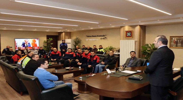 Yalova Belediyesinin ilk arama kurtarma ekibi geri döndü