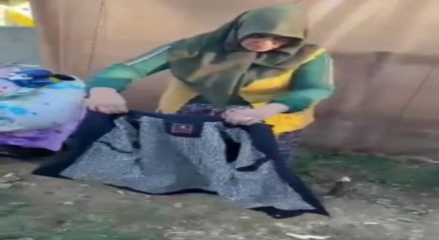 Yardım için gönderilen montun her bir cebinden çıkanlar depremzede kadını böyle duygulandırdı