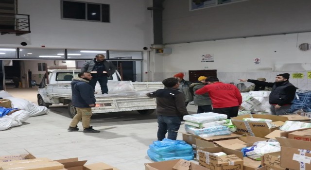 Yardımların depremzedelere ulaştırılması için Yardım Koordinasyon Deposu oluşturuldu