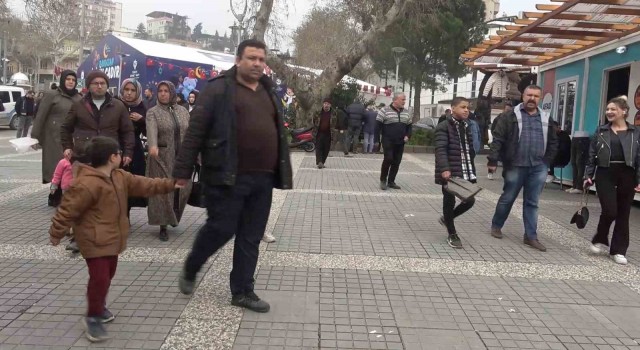 1500lü yıllarda inşa edildi, depremde hasar gördü: Kapalı çarşı esnafı şimdi konteyner çarşıda