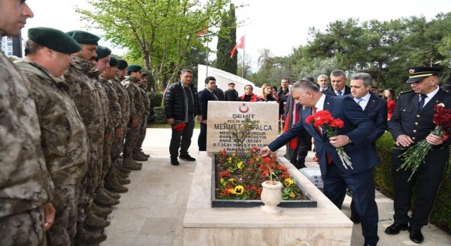 18 Mart Şehitleri Anma Günü ve Çanakkale Deniz Zaferinin 108inci Yıldönümü anıldı